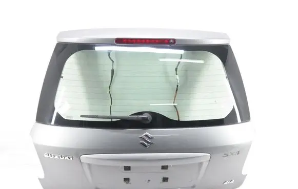 Suzuki SX4 Tailgate/trunk/boot lid 