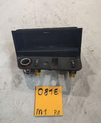 BMW 3 E36 Dashboard storage box/compartment 1977231