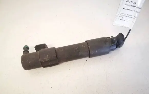 Mercedes-Benz E W211 Headlight washer spray nozzle A2118602247 8WT00939204