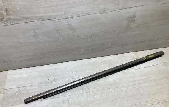 Mini One - Cooper F56 F55 Rear door trim (molding) 