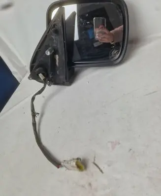 Nissan Terrano Front door electric wing mirror 