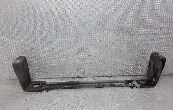 Chrysler 300 - 300C Bottom radiator support slam panel 