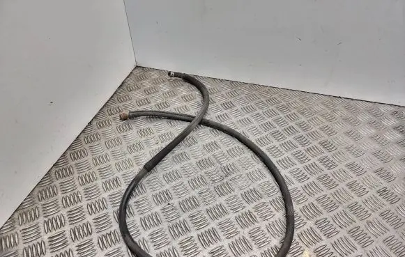 Mercedes-Benz E W212 Engine coolant pipe/hose A2048300996