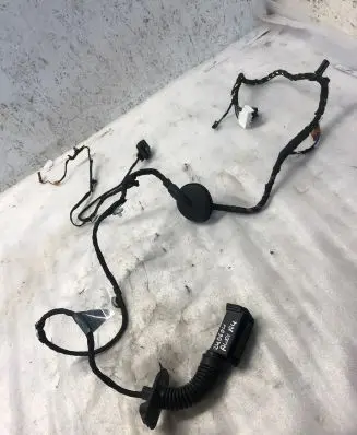 Audi A4 S4 B9 8W Rear door wiring loom 8w0971687bc