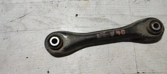 Volvo V40 Rear control arm 8V615K743AA