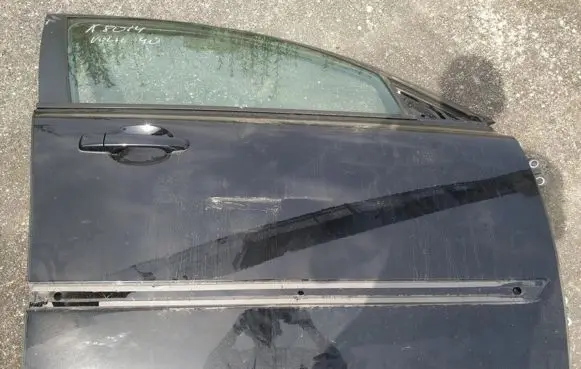 Volvo S40 Front door juodos