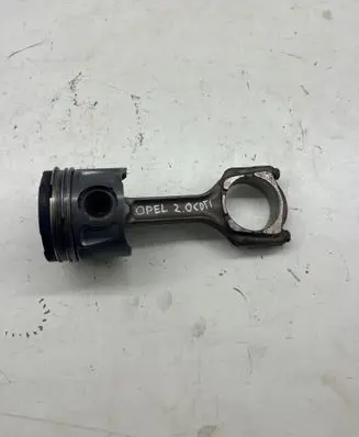 Opel Insignia A Piston with connecting rod A20DTH
