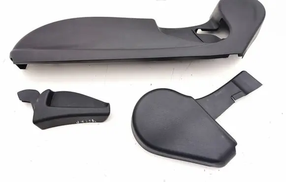 Nissan Leaf II (ZE1) Seat trim 