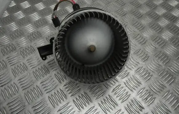 Mercedes-Benz V Class W447 Heater fan/blower BZ71086