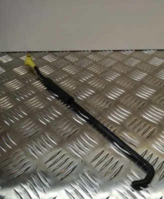 Hyundai H-1, Starex, Satellite Engine bonnet/hood prop rod/strut 