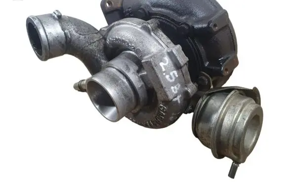 Volkswagen PASSAT B5.5 Turbo GS4 059145701G 4541356