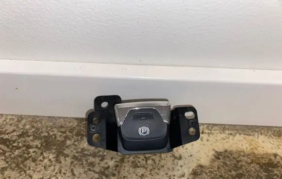Jeep Cherokee Hand parking brake switch 68141759AA P68141759AA