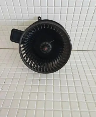 Air conditioning (A/C) radiator (interior)