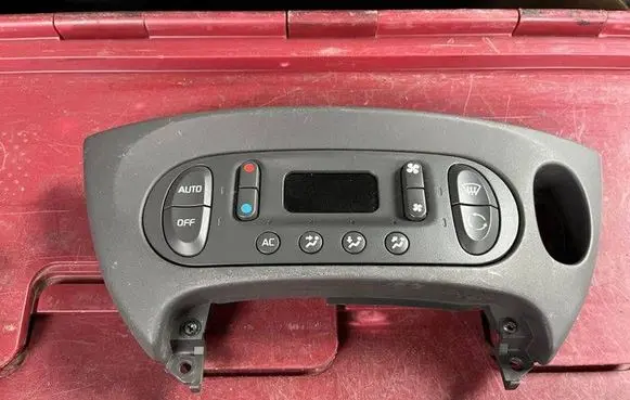 Renault Scenic I Climate control unit 7700435401