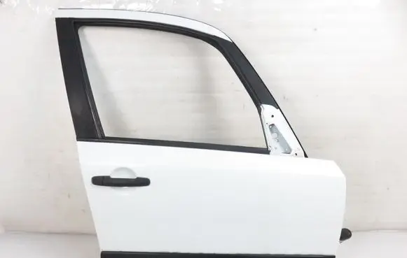 Fiat Sedici Front door