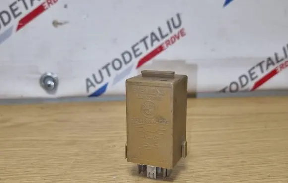 BMW 5 E60 E61 Window control relay 61368384505