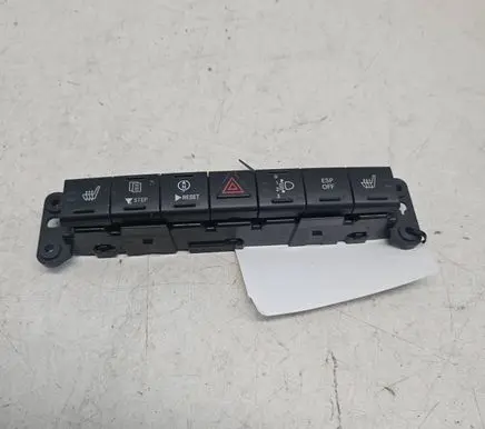 Chrysler Sebring (JS) A set of switches P04602818AC