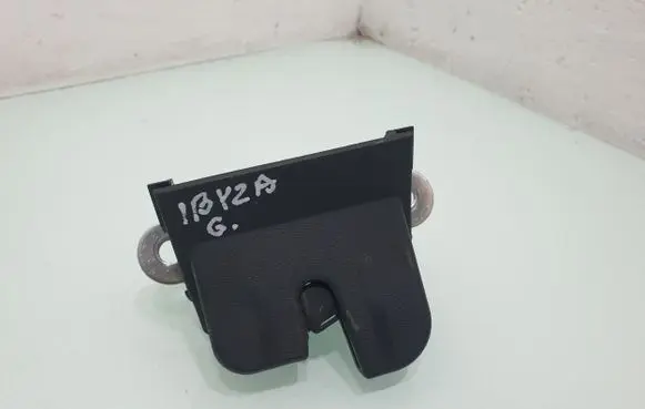 Seat Ibiza IV (6J,6P) Tailgate/trunk/boot lock/catch/latch 6J4827505