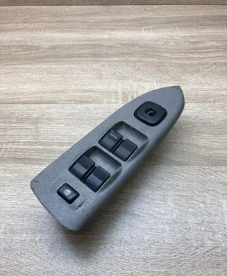 Mazda Premacy Electric window control switch C8HD135 C80866350A