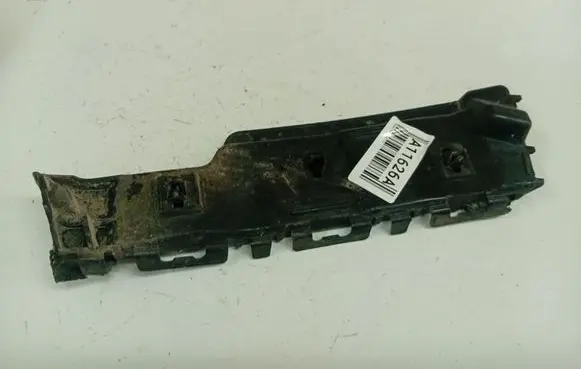 Nissan Pixo Rear bumper mounting bracket 7182268K00