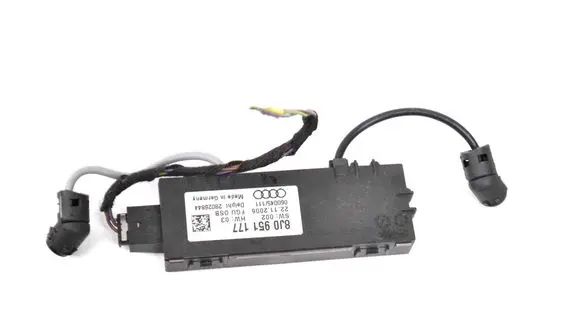 Audi TT TTS Mk2 Microphone (bluetooth/phone) 8J0951177