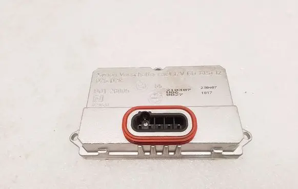 Mercedes-Benz E W211 Headlight ballast module Xenon 5DV00829000