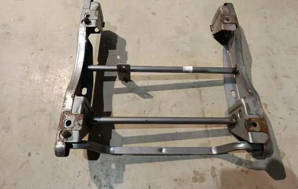 Renault Scenic II - Grand scenic II Driver seat console base 