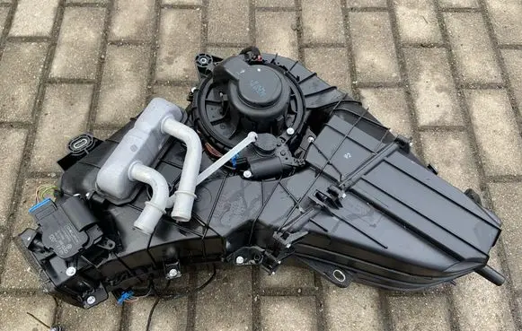 Audi Q7 4L Interior heater climate box assembly 4L0820004E 4L0820712A 7H0819021A