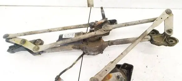 Chrysler Voyager Front wiper linkage and motor