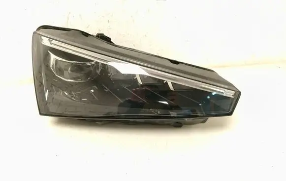 Skoda Scala Headlight/headlamp 657941016A