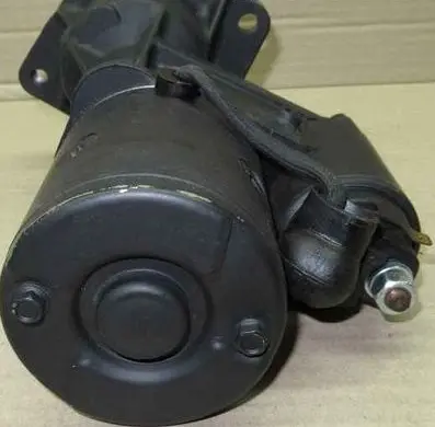 Nissan Bluebird Starter motor 327032122I