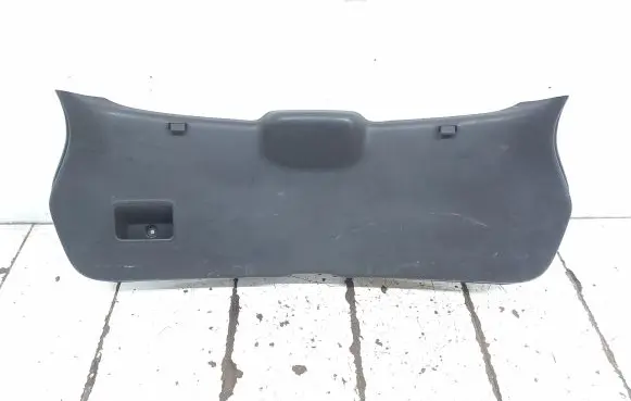 Nissan Qashqai Tailgate/boot lid cover trim 90901JD000