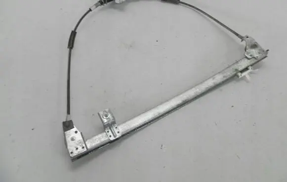 Fiat Punto (176) Front door manual window regulator 