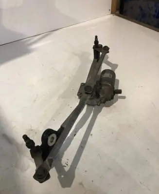 BMW X5 E70 Front wiper linkage and motor 72005360 405155V