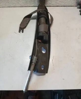 Volvo V70 Front seatbelt 8686631