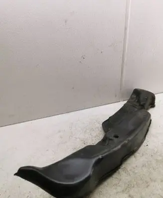 Volvo XC60 Fender foam support/seal 31297207