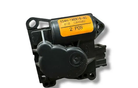 Ford Focus Air flap motor/actuator XS4H19E616AC C04502