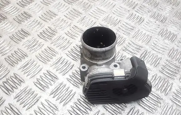 Hyundai i40 Throttle valve 351002a600