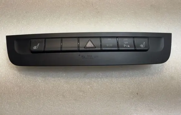 Mercedes-Benz A W176 Hazard light switch A2469051401