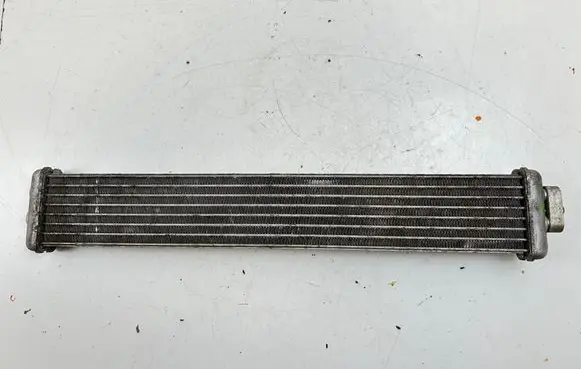 BMW M5 Intercooler radiator 7145279