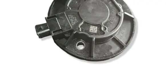 Seat Leon (5F) Camshaft vanos timing valve 06L109259D