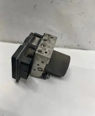 Audi A4 S4 B7 8E 8H ABS Pump 8E0910517H 8E0614517BF