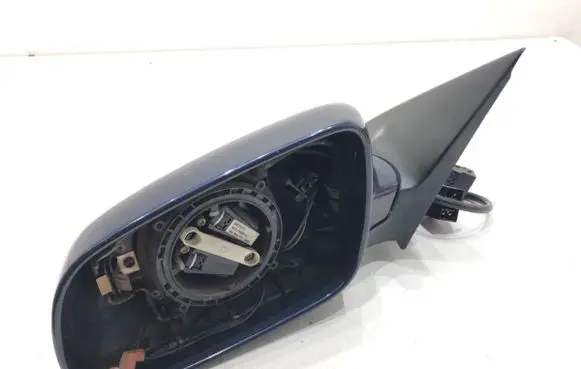 Audi A6 S6 C5 4B Front door electric wing mirror