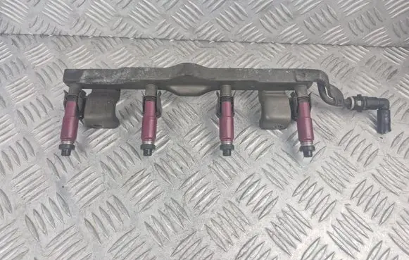 Mazda 3 I Fuel injector 1955003310