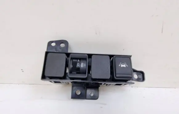 Nissan Qashqai Other switches/knobs/shifts 4EA0D
