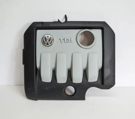 Volkswagen Golf V Engine cover (trim) 03G103925BR