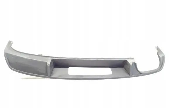 Rear bumper trim bar molding