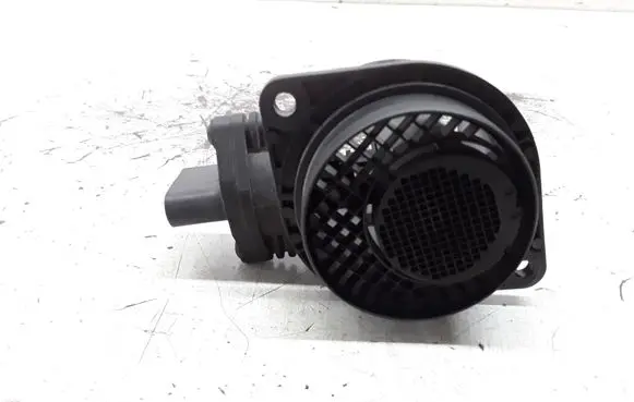 Volkswagen Jetta V Mass air flow meter 0281002531