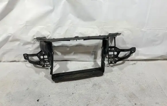 BMW 5 E60 E61 Top upper radiator support slam panel 7163462 17992010 010311