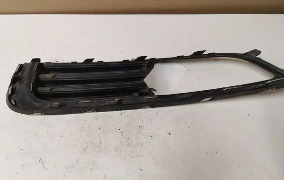 Opel Insignia A Front bumper lower grill 13238371 551004542 003200024